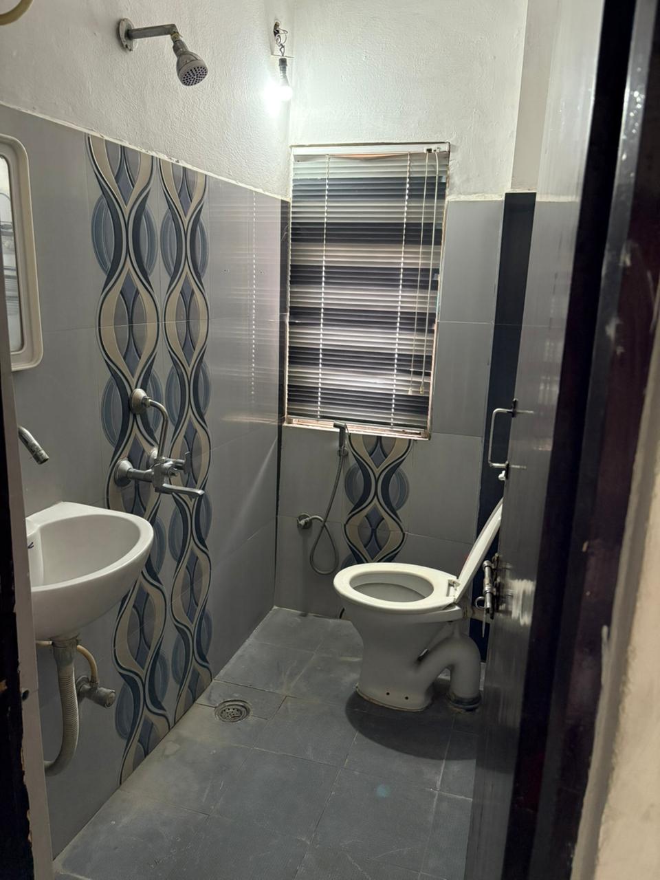 2 BHK Flat for 